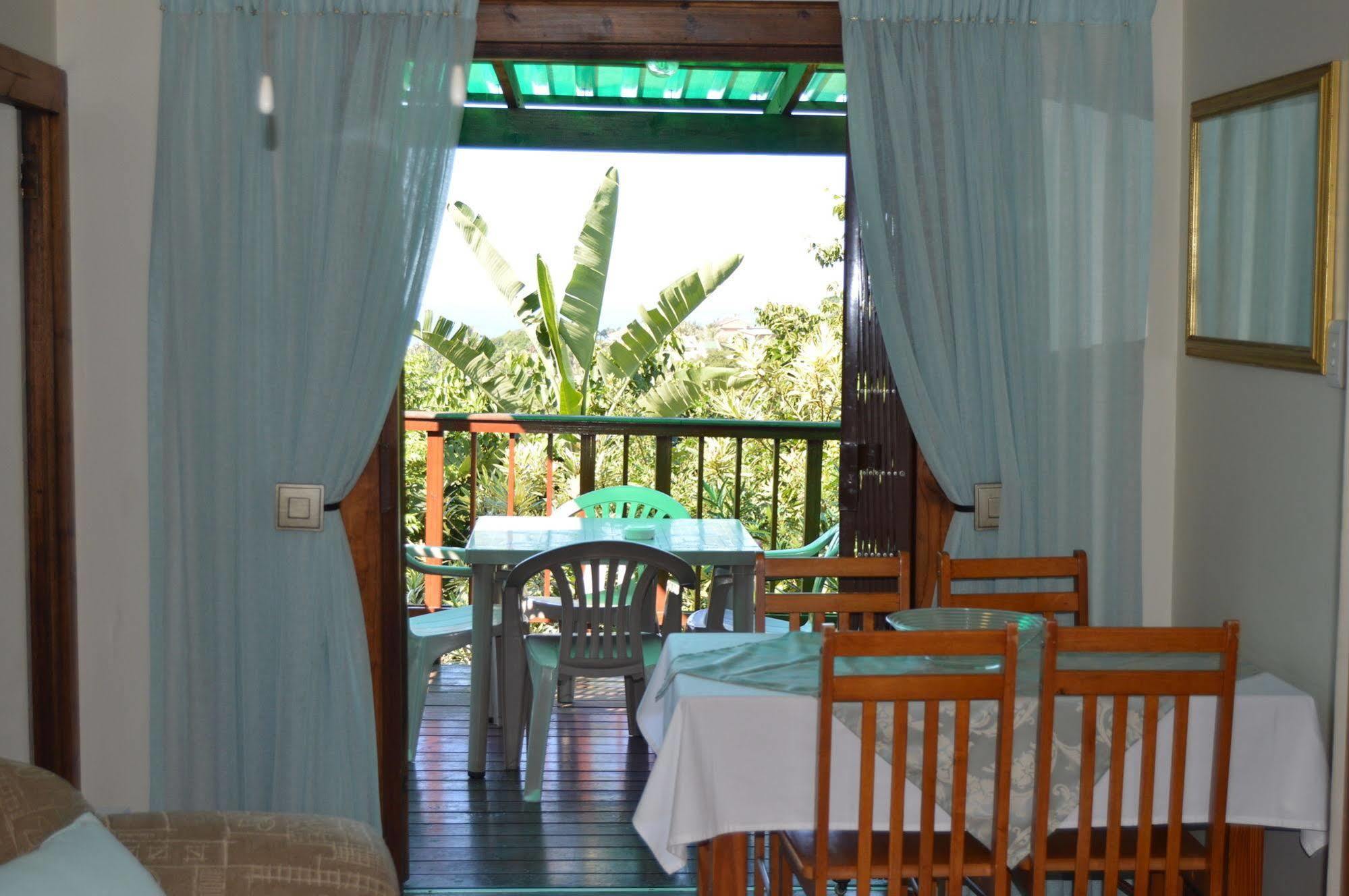 Zuider Zee Guest House Ballito Exterior foto