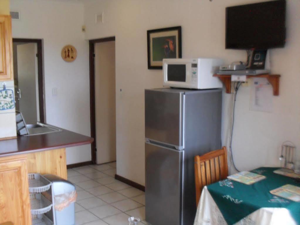 Zuider Zee Guest House Ballito Exterior foto